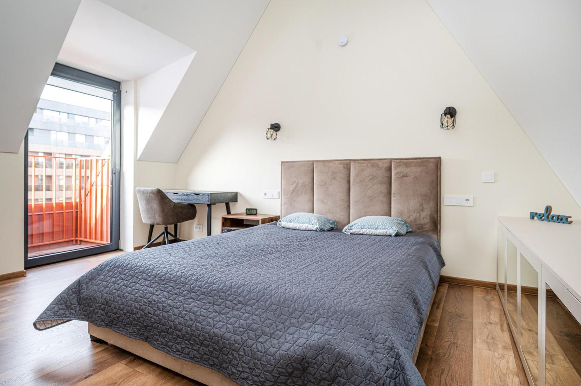 Cozy Central Attic Self Check In Вилнюс Екстериор снимка
